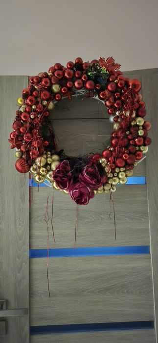 Piekny wianek na drzwi 56cm obwód