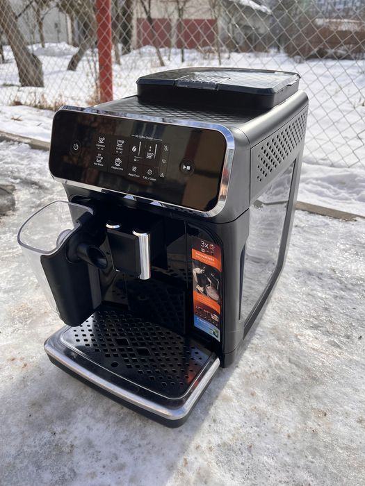 Кавомашина Philips LatteGo Кавоварка Кавова Машина Philips EP 2300