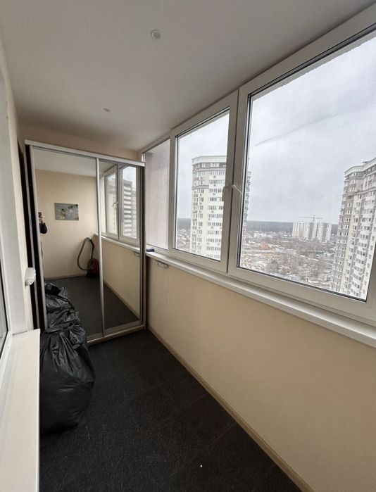 Продам 1-к квартиру   Бровари ЖК Лісовий Квартал, Київська 245