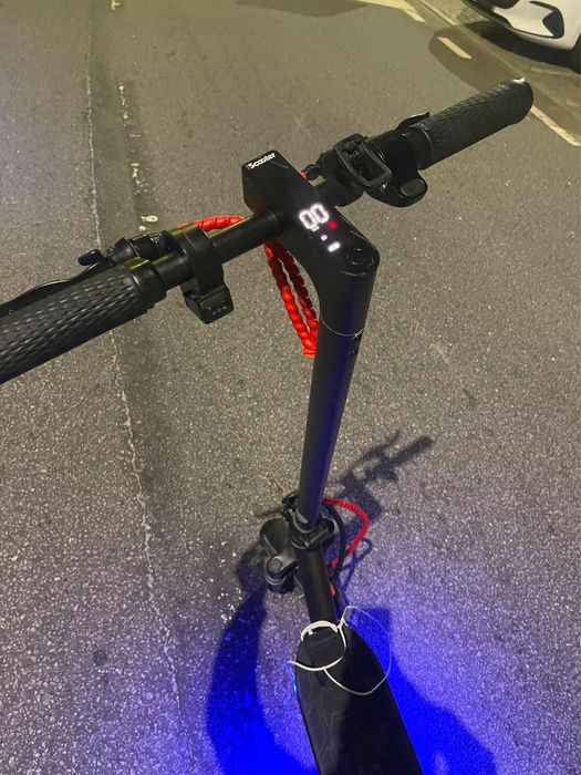 Só Trocas – iScooter i10 850w | 40 km/h | Suspensão Dupla