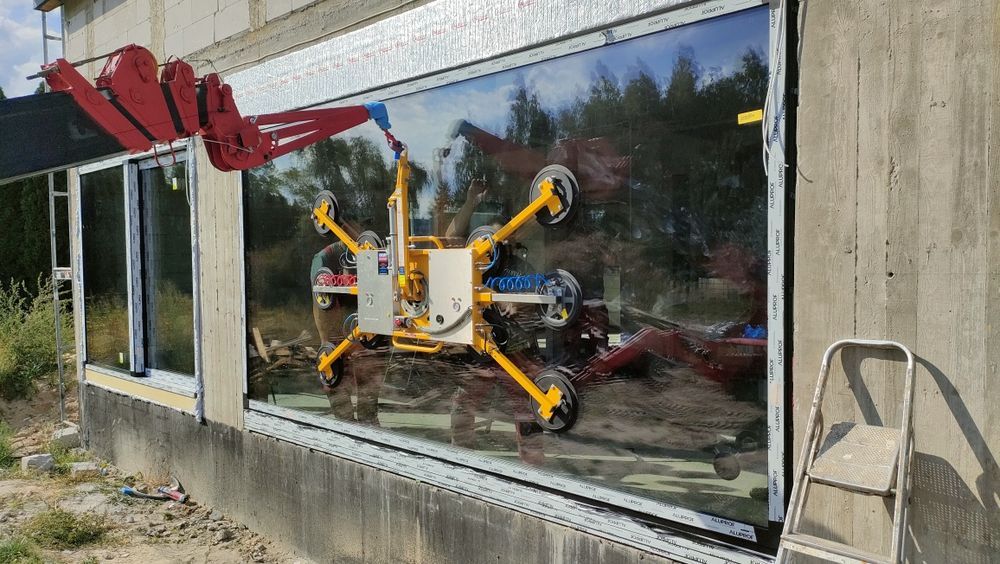 Mini dźwig manipulator do szyb wynajm