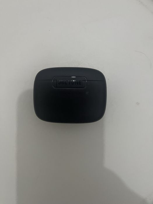 Auriculares JBL em bom estado seme novo