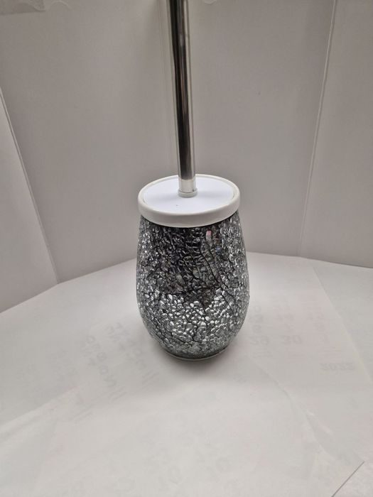 Ершик для ванной комнаты