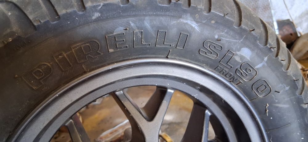 Roda da frente de scooter