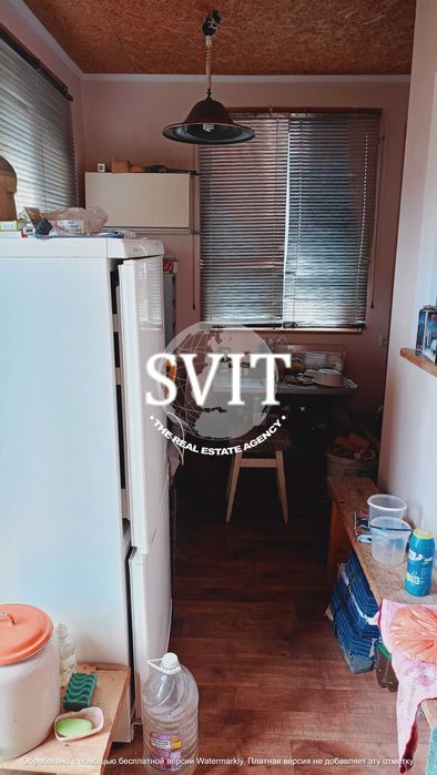 Продам дачний будинок в селі Шутнівці