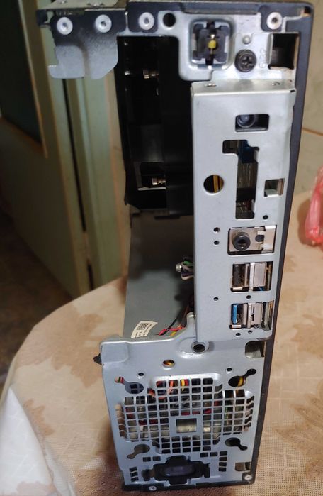 s1151. DELL 3040.Некомплект,рабочий.Материнка+проц+охлад+блок питания.