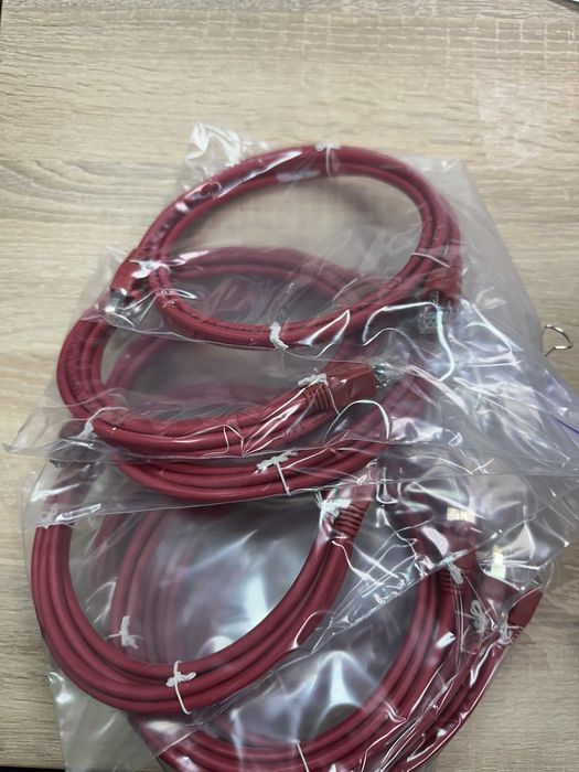 21 шт. Патч-корд Siemon, кат. 5е, RJ45 UTP, PVC, 2 м-03 LB, бордовий