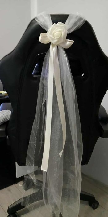 Tiul na ławki kościół