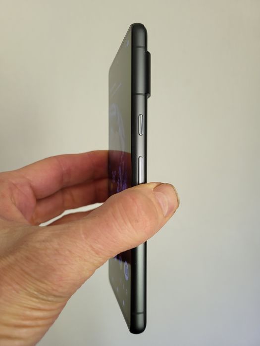 Google Pixel 7  Obsidian Идеал батарея 96%