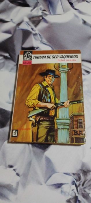 Livro _Tinham de Ser Vaqueiros_ de Fidel Prado