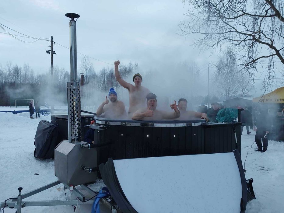 Mobilne Jacuzzi, Mobilna Bania