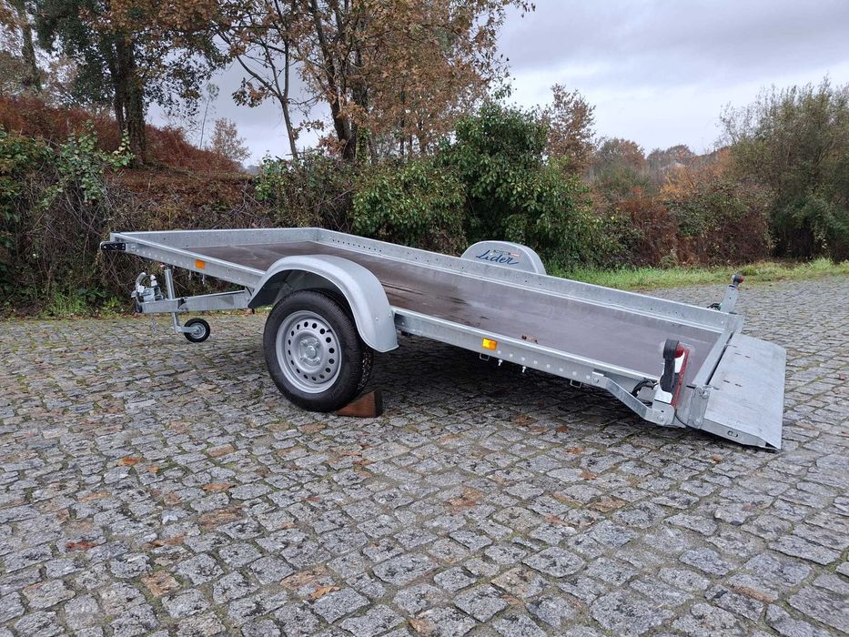 Atrelados / Reboques plataforma