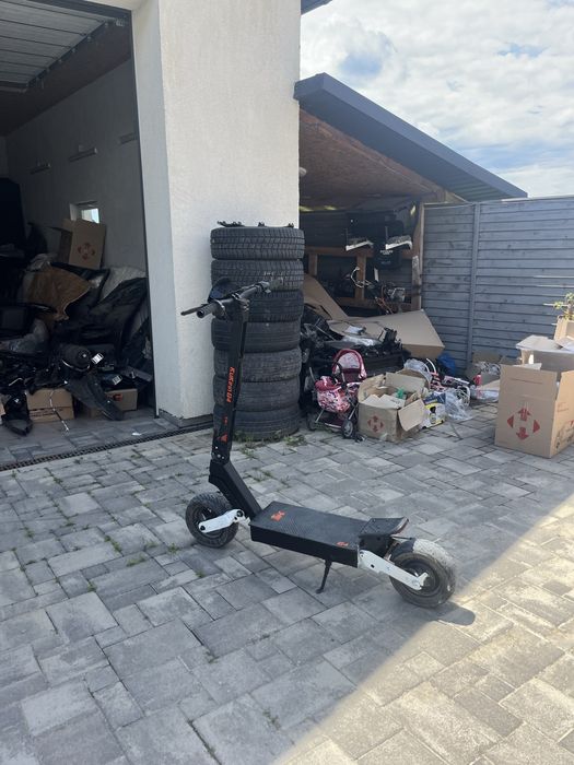 Продам kukirin g4