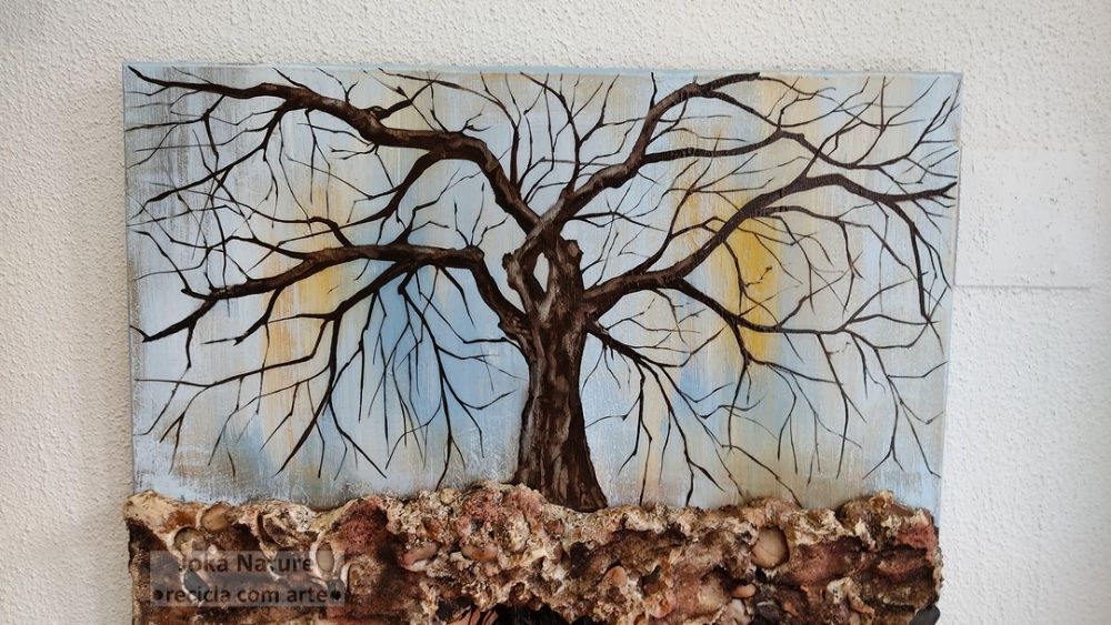 Tela única com técnicas mistas a acrílico e a óleo (65x55cm).Nova.
