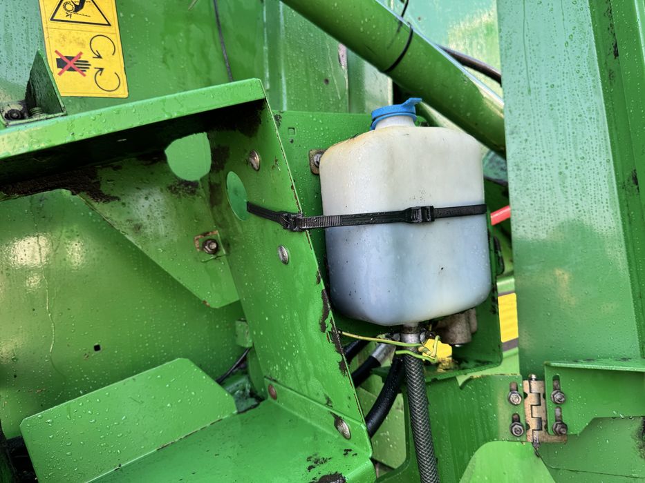 Prasa John Deere