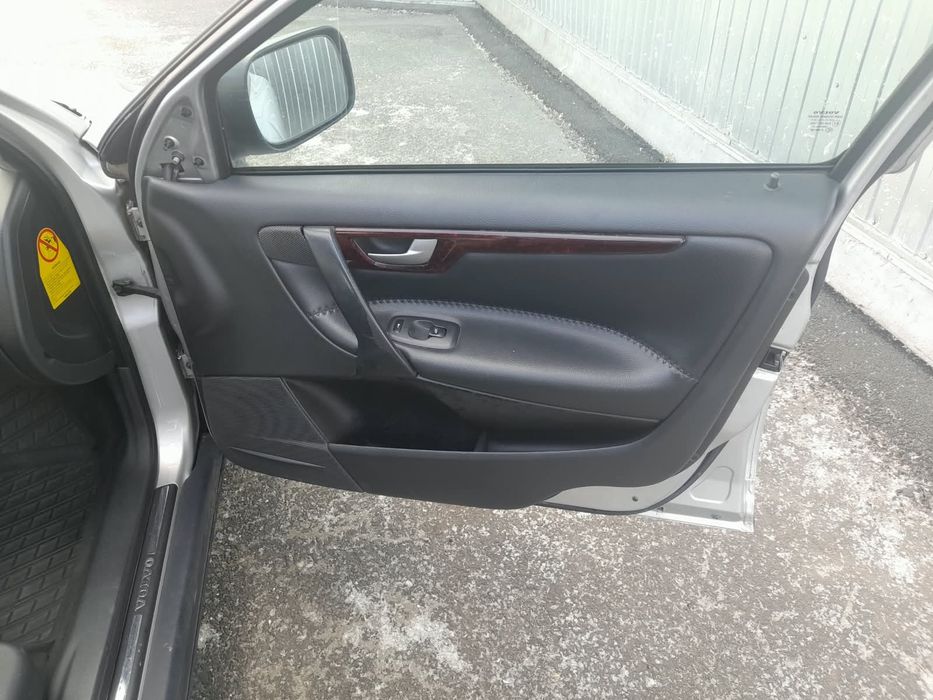 Volvo XC70 Cross Country 4x4 2004р