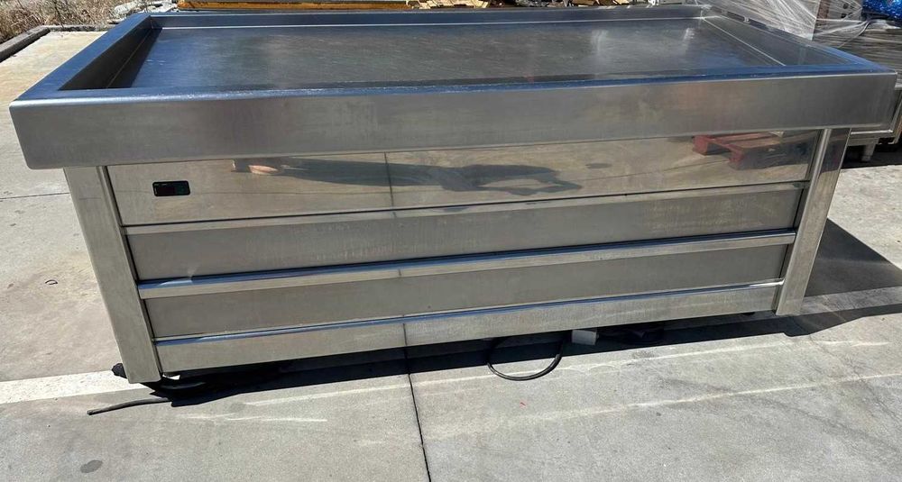Expositor / Bancada Refrigerada para Peixe – Ocasião