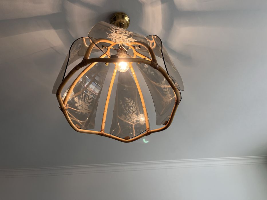 Candeeiro teto em bambu e vidro