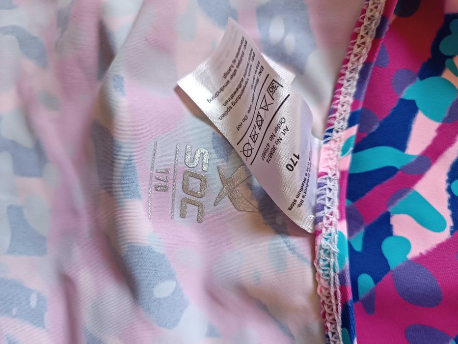 Дешево! Купальник.Суцільний. Фірмовий купальник. С. Новий. 170 см