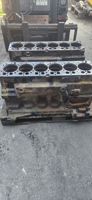 Renault Claas Ares silnik blok