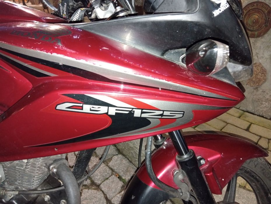 Vendo mota 125 com documentos