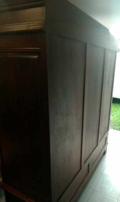 Szafa dębowa w stylu francuskim z XVlll wieku