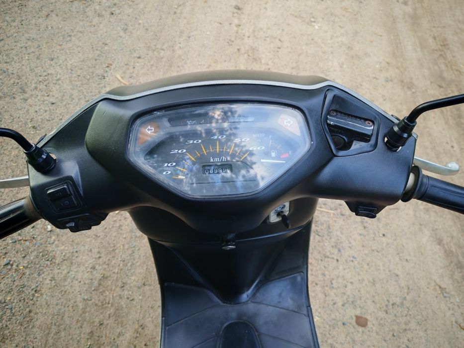 HONDA Lead 48...