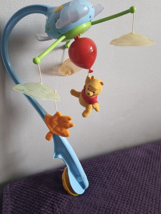 Tomy Karuzela z Kubusiem Puchatkiem