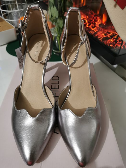 Srebrne szpilki Anna Field