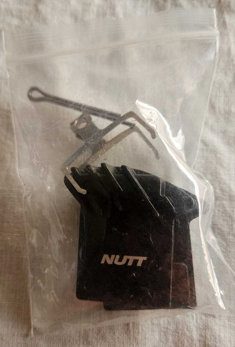 Pastilhas de travão Nutt novas