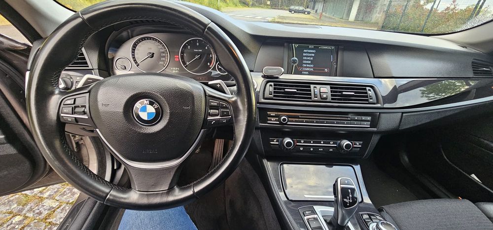 BMW 520D F11 2012 — photo 5