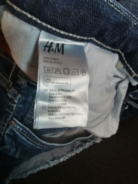 Krótkie spodenki jeansowe rozmiar M