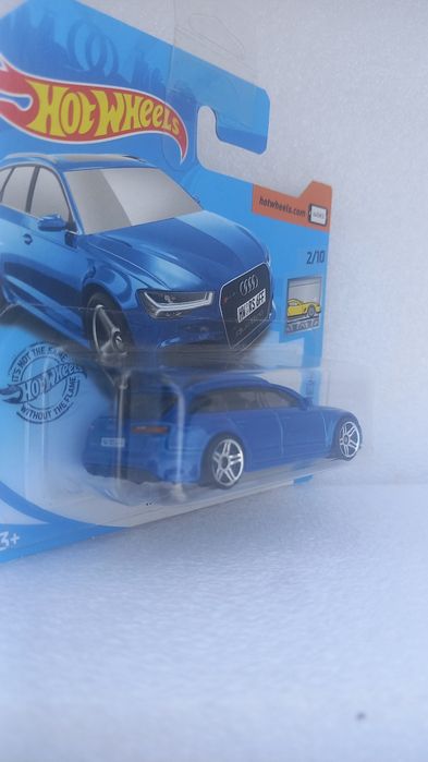 17 audi rs 6 avant  hot wheels
