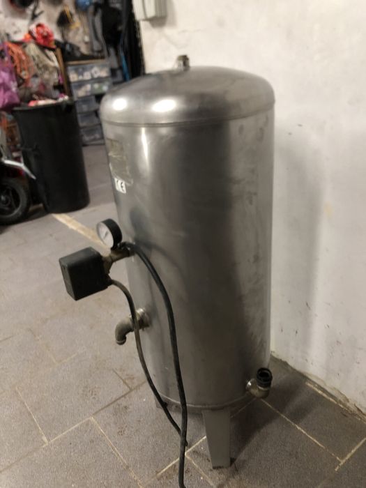 Depósito de água em Inox 100l