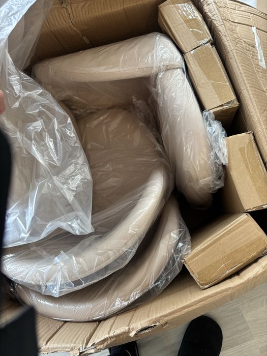 Conjunto de 4 cadeiras em veludo bege