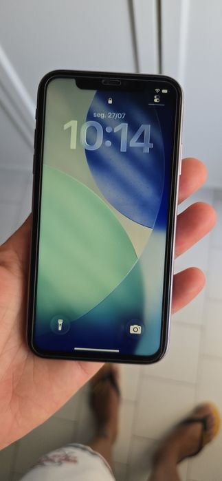 Iphone 11 64gb apenas telemóvel