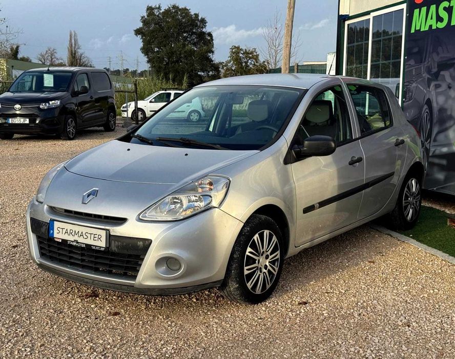 Renault Clio III 1.5 DCi Confort- Garantia incluída