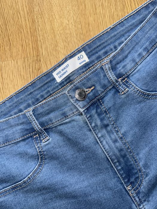 Джинси skinny з sinsay