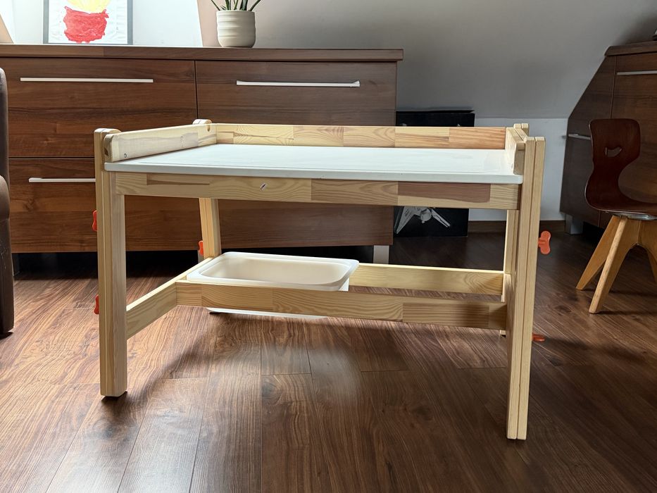 Biurko dziecięce IKEA FLISAT – Stan BDB