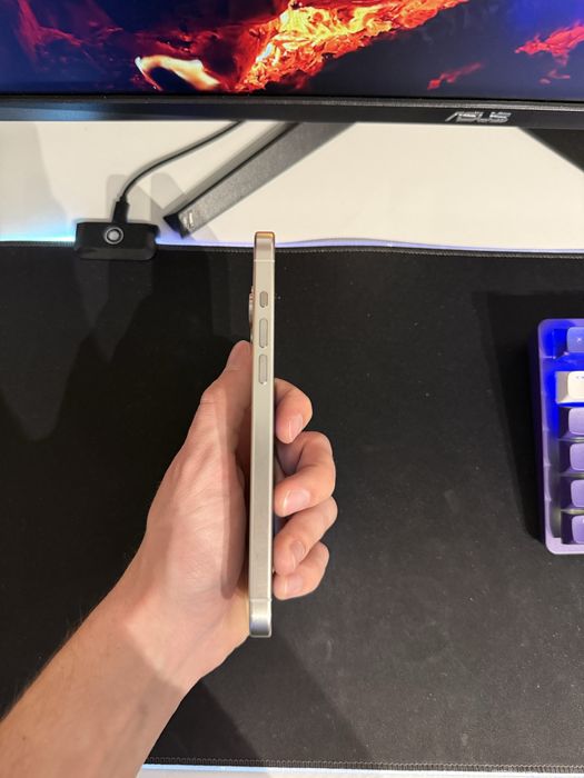 Sprzedam iPhone 15 Pro Max 256 GB White Titanium (only e-sim)