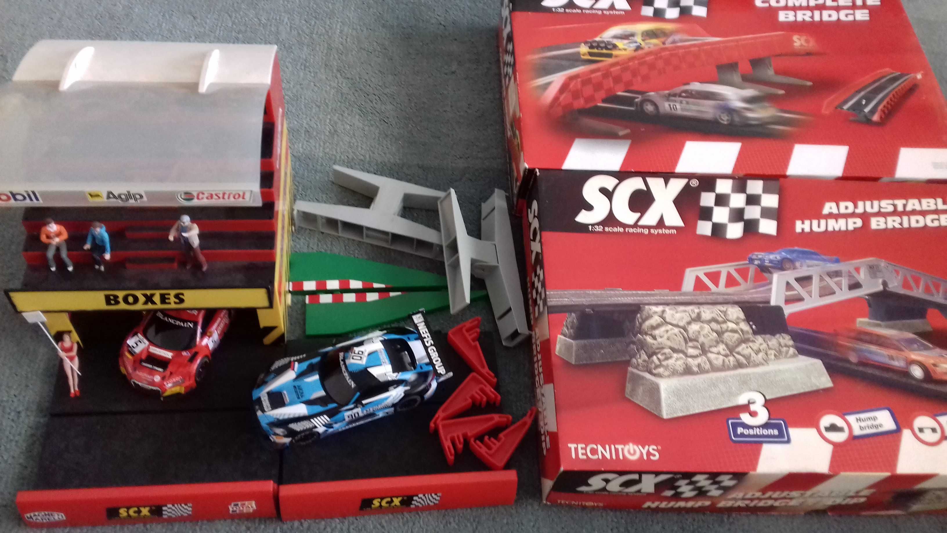 Pistas, carros e circuitos da Scalextric SCX