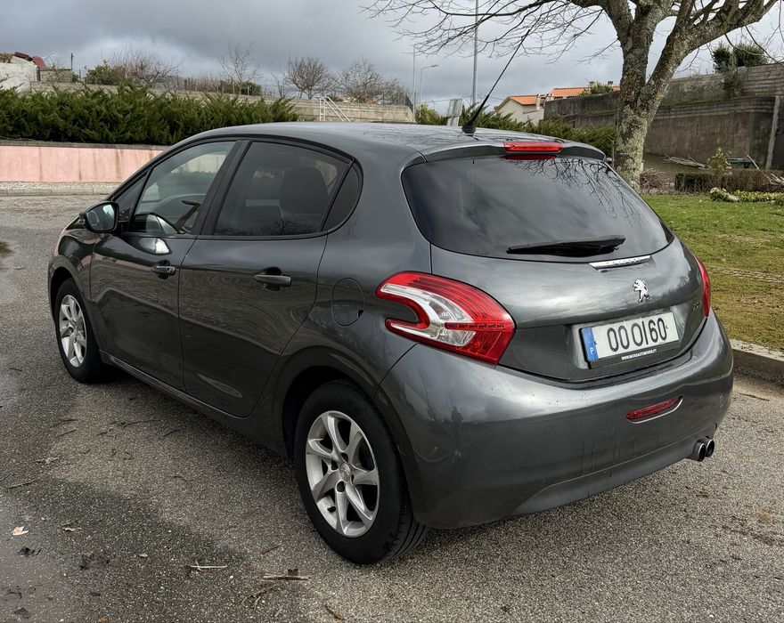 Peugeot 208 1.2 pureTech style