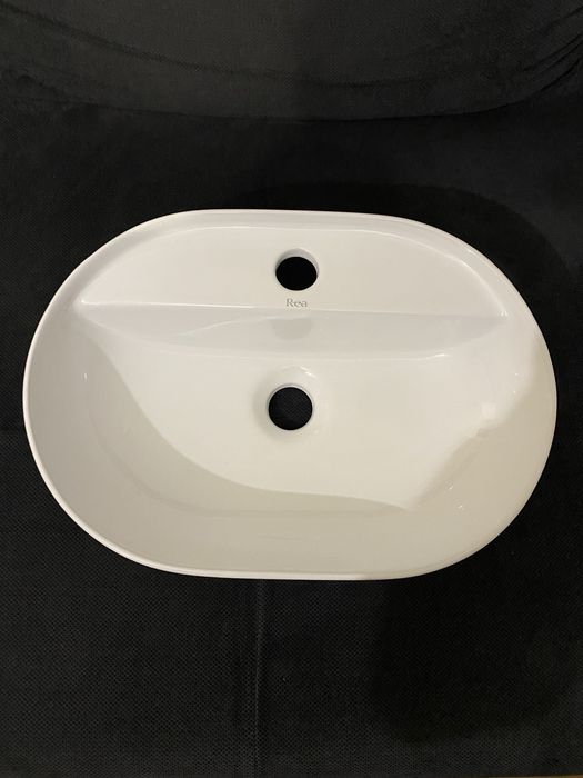 Umywalka nablatowa Rea Aura