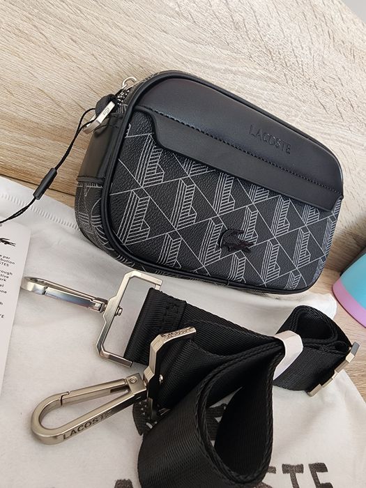 Bolsa Lacoste. NOVA com Etiqueta.