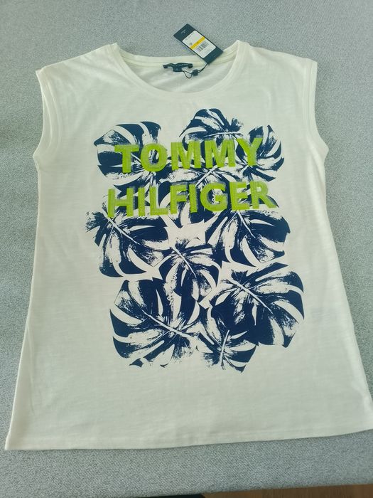 Top Tommy Hilfiger