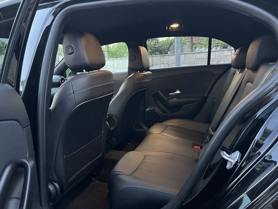 Mercedes-Benz A200