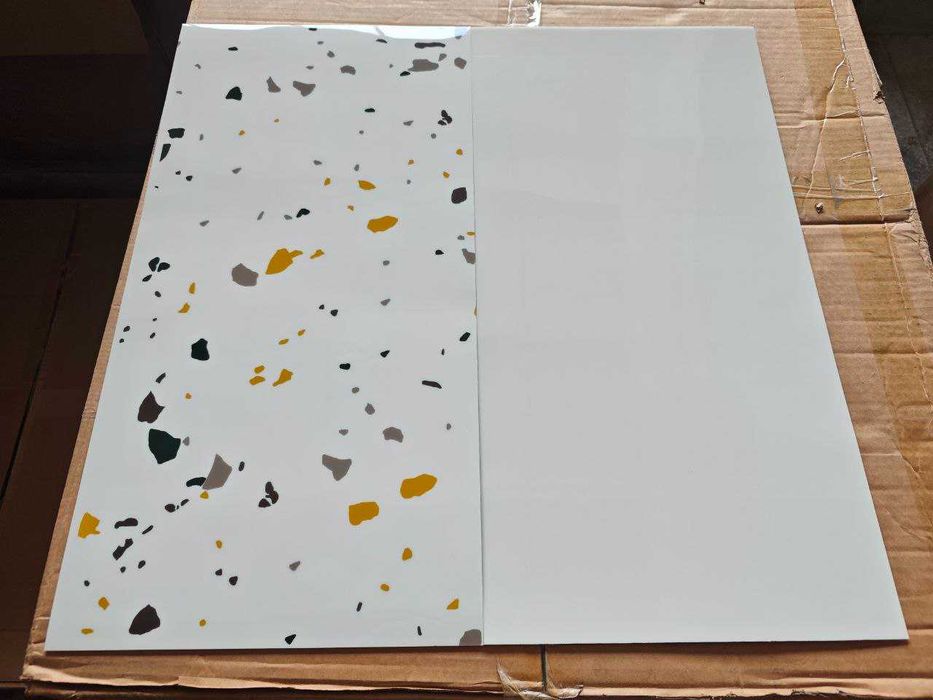 Самоклеюча вінілова біла плитка 3д Самоклеющиеся виниловые панелі 3d