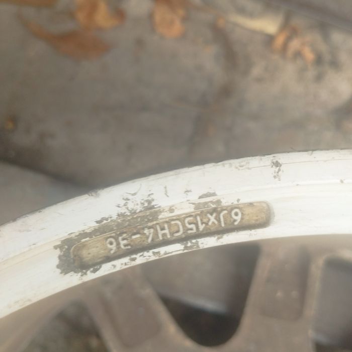 Диск Рено Renault R15 оригинал