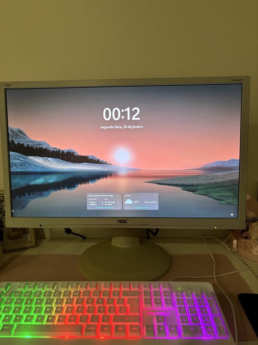 Monitor AOC cinza