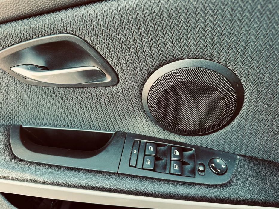 BMW 318 — fotografia 7